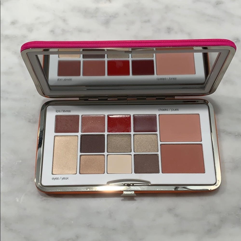 Clinique Limited Edition Pallet